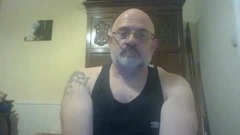 Snapshot of f1zzeek chatting on May 1, 2026, 10:58 pm f1zzeek online show from May 1, 2026, 10:58 pm
