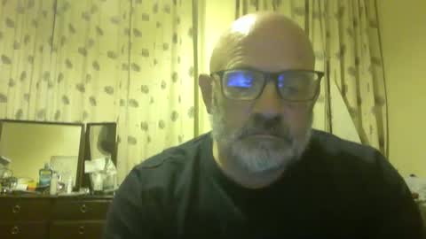 Snapshot of f1zzeek chatting on May 17, 2026, 12:52 am f1zzeek online show from May 17, 2026, 12:52 am