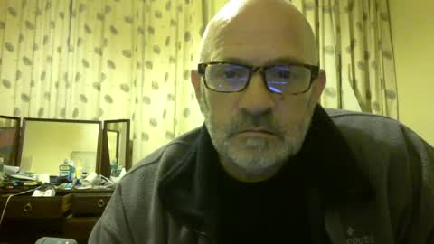 Snapshot of f1zzeek chatting on June 11, 2026, 10:41 pm f1zzeek online show from June 11, 2026, 10:41 pm