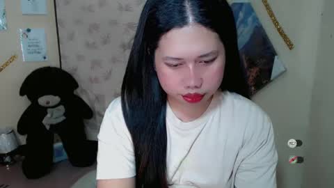 Snapshot of f3ckdollucy chatting on March 7, 2025, 7:41 am yanna online show from March 7, 2025, 7:41 am