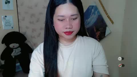 Snapshot of f3ckdollucy chatting on March 8, 2025, 8:44 am yanna online show from March 8, 2025, 8:44 am