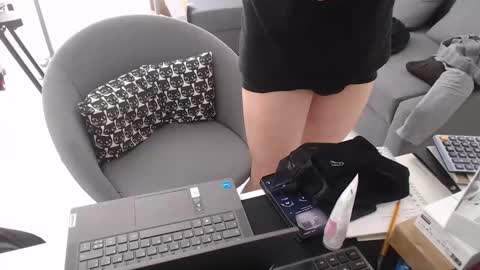 F3mdomlover online show from September 27, 2025, 11:04 am