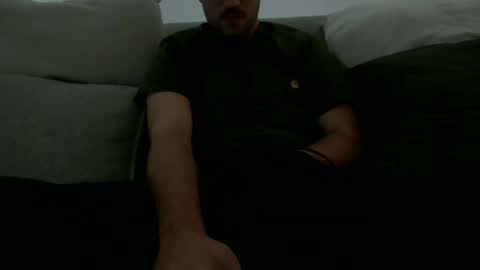 Snapshot of fabian_196 chatting on November 6, 2025, 2:51 pm Call me bitch online show from November 6, 2025, 2:51 pm