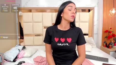  Fabi  online show from February 27, 2025, 8:42 pm