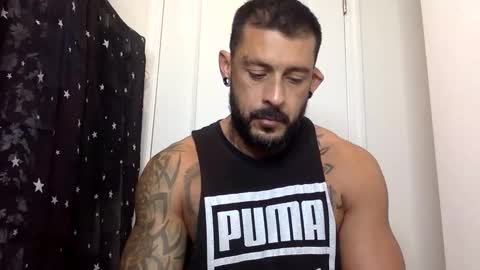 Fabianelgalan online show from December 2, 2024, 2:20 am