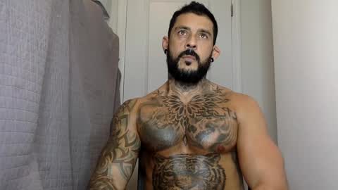 Fabianelgalan online show from December 31, 2024, 3:45 am