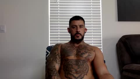 Fabianelgalan online show from February 10, 2025, 5:41 pm