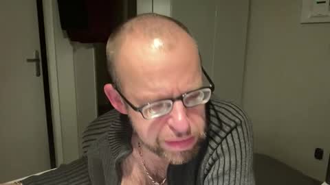 fabiothick online show from October 18, 2025, 11:27 pm