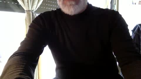 Snapshot of fabro45 chatting on February 24, 2025, 9:32 am Fabro online show from February 24, 2025, 9:32 am
