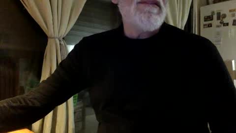 Snapshot of fabro45 chatting on February 26, 2025, 9:58 pm Fabro online show from February 26, 2025, 9:58 pm