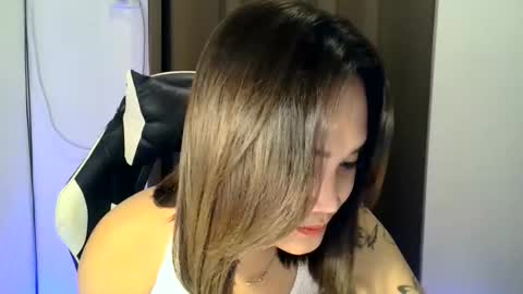 fabulous_cristy24 online show from October 8, 2025, 12:36 pm