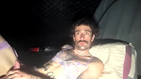 Kurtis online show from May 26, 2026, 8:16 pm