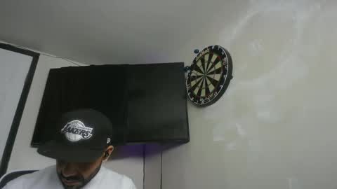 Mark online show from December 1, 2025, 9:36 am