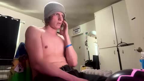 Snapshot of fadedboy4u chatting on February 7, 2026, 11:08 pm fadedboy4u online show from February 7, 2026, 11:08 pm
