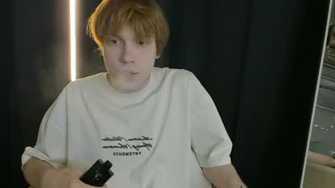 Kai online show from April 16, 2026, 9:39 pm