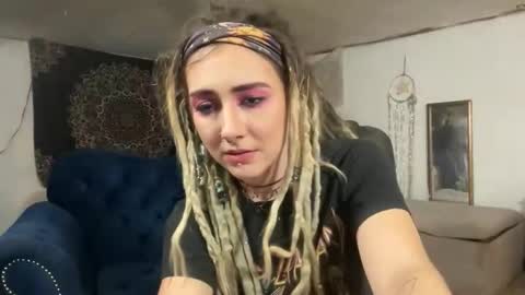 Snapshot of faexoxoxo chatting on November 10, 2025, 9:19 am Fae online show from November 10, 2025, 9:19 am