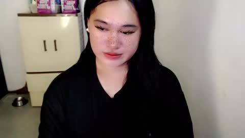 Snapshot of fairy_cuddle chatting on June 10, 2026, 4:50 pm call me shanaia online show from June 10, 2026, 4:50 pm