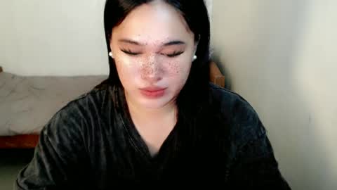 Snapshot of fairy_cuddle chatting on June 19, 2026, 9:18 pm call me shanaia online show from June 19, 2026, 9:18 pm