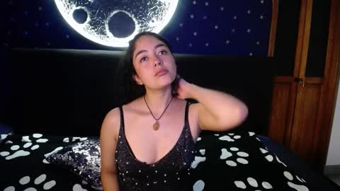 Marie online show from November 4, 2025, 11:37 pm