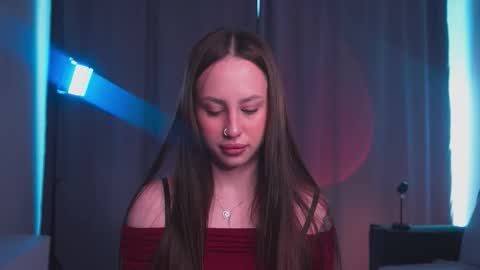 fairy_nine online show from October 7, 2025, 4:42 am