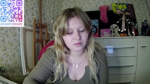 Snapshot of fairydreams_ chatting on December 30, 2024, 9:19 pm Arisha online show from December 30, 2024, 9:19 pm