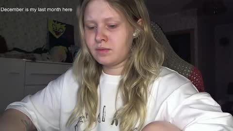 Snapshot of fairydreams_ chatting on December 20, 2025, 6:48 pm Arisha online show from December 20, 2025, 6:48 pm