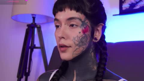 Fairy online show from October 12, 2025, 1:37 am