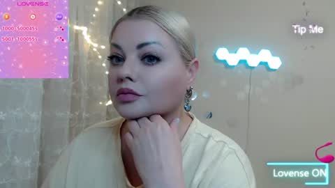Snapshot of fairyjewell chatting on July 29, 2026, 7:34 pm Jewell online show from July 29, 2026, 7:34 pm