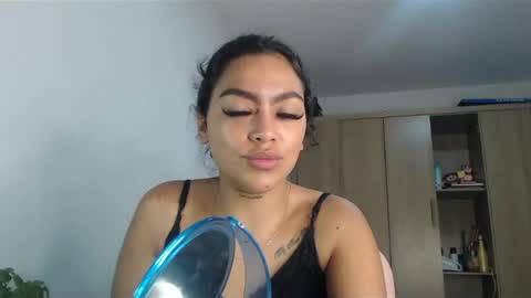 Snapshot of fairylatin chatting on December 28, 2024, 8:58 am fairylatin online show from December 28, 2024, 8:58 am