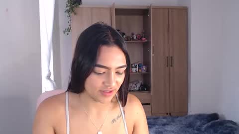 Snapshot of fairylatin chatting on February 13, 2025, 10:00 pm fairylatin online show from February 13, 2025, 10:00 pm