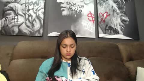 Snapshot of fairylatin chatting on November 16, 2025, 2:11 pm fairylatin online show from November 16, 2025, 2:11 pm