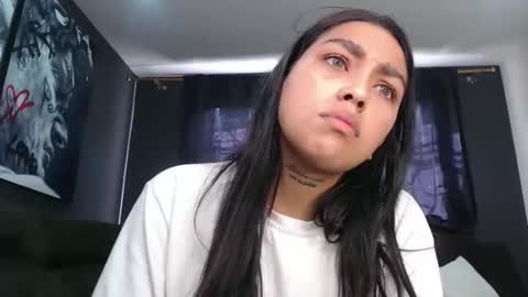 fairylatin online show from December 3, 2025, 2:04 pm