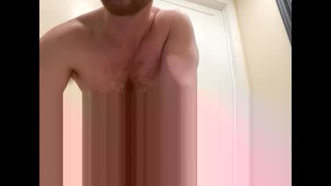 Snapshot of faizerback chatting on April 8, 2026, 11:32 am so horny make me cum online show from April 8, 2026, 11:32 am