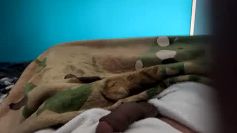 falcohotxxx online show from April 9, 2026, 9:20 pm