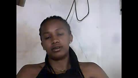 falielyse online show from October 12, 2025, 5:12 pm