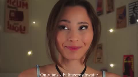 Kaori online show from October 10, 2025, 7:13 pm