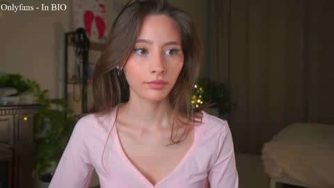 Kaori online show from April 5, 2026, 7:22 pm