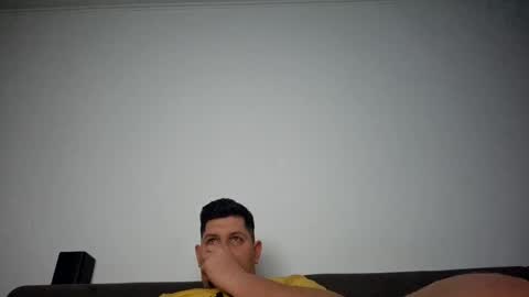 Snapshot of famousboy1 chatting on March 4, 2025, 11:00 pm YoungChris online show from March 4, 2025, 11:00 pm