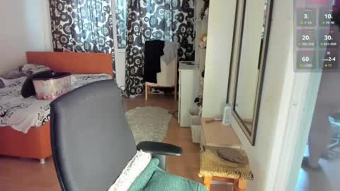 fancy_cassie online show from July 15, 2026, 9:03 am
