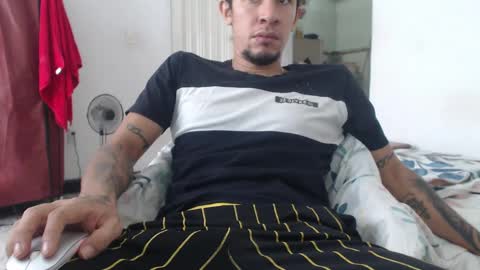 fantasieshotcouple online show from September 29, 2025, 7:08 pm