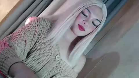 Snapshot of fantasticcock69_daniella chatting on February 27, 2026, 8:03 am DANIELLA - DONT FORGET TO GIVE ME A THUMBSU UP online show from February 27, 2026, 8:03 am