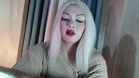 DANIELLA - DONT FORGET TO GIVE ME A THUMBSU UP online show from April 21, 2026, 12:34 am