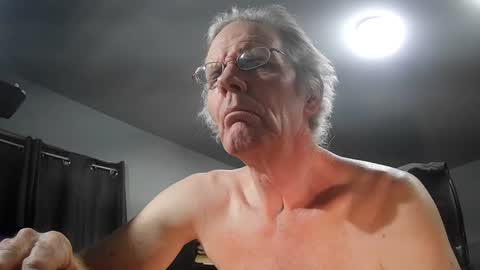 fantasyresort online show from February 23, 2025, 4:28 am