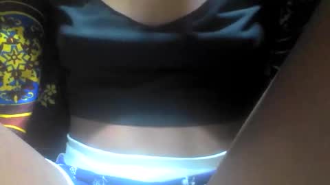 farantsaaly1 online show from September 18, 2025, 8:05 am