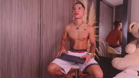 farid_jake_ online show from March 17, 2026, 5:38 pm