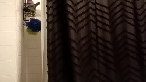 farmerluke457 online show from November 23, 2025, 3:17 am