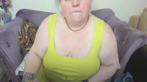 fashiona online show from February 12, 2026, 9:48 am