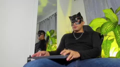 Johan online show from January 22, 2025, 2:48 am