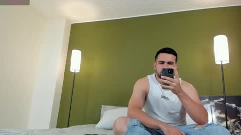 M A T  T E O online show from October 11, 2025, 8:07 pm