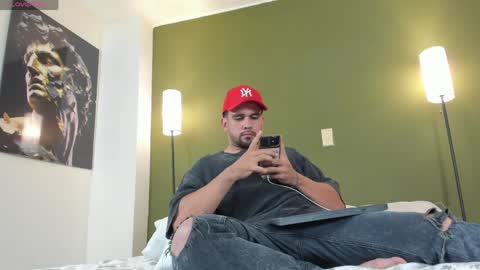 M A T  T E O online show from April 16, 2026, 8:09 pm